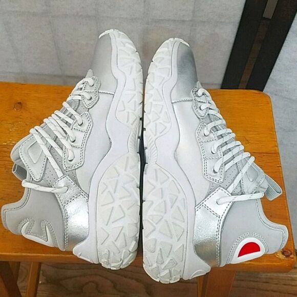 Champion NWT Tank Silver Metallic Women's Running Sneakers SZ 6.5 - Picture 7 of 10